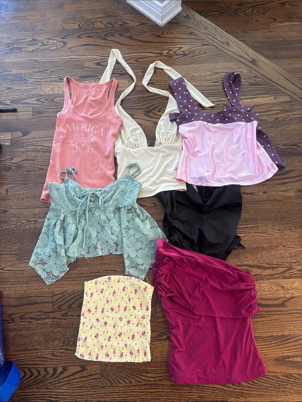 White fox, Aritzia, Garage, American eagle, Shein - Bundle of tops